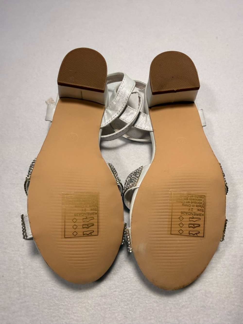 DB Studio Girls Dress Shoes Size 2 New - Picture 4 of 7